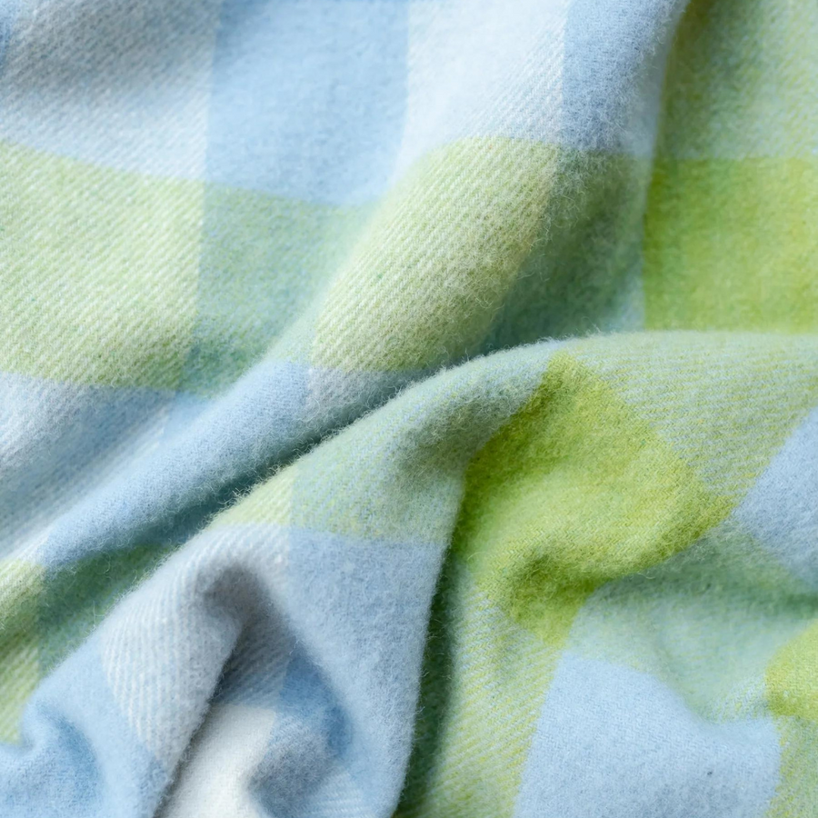 Recycled Wool Picnic Blanket with Recycled Carrier Strap | Blue Gradient Gingham