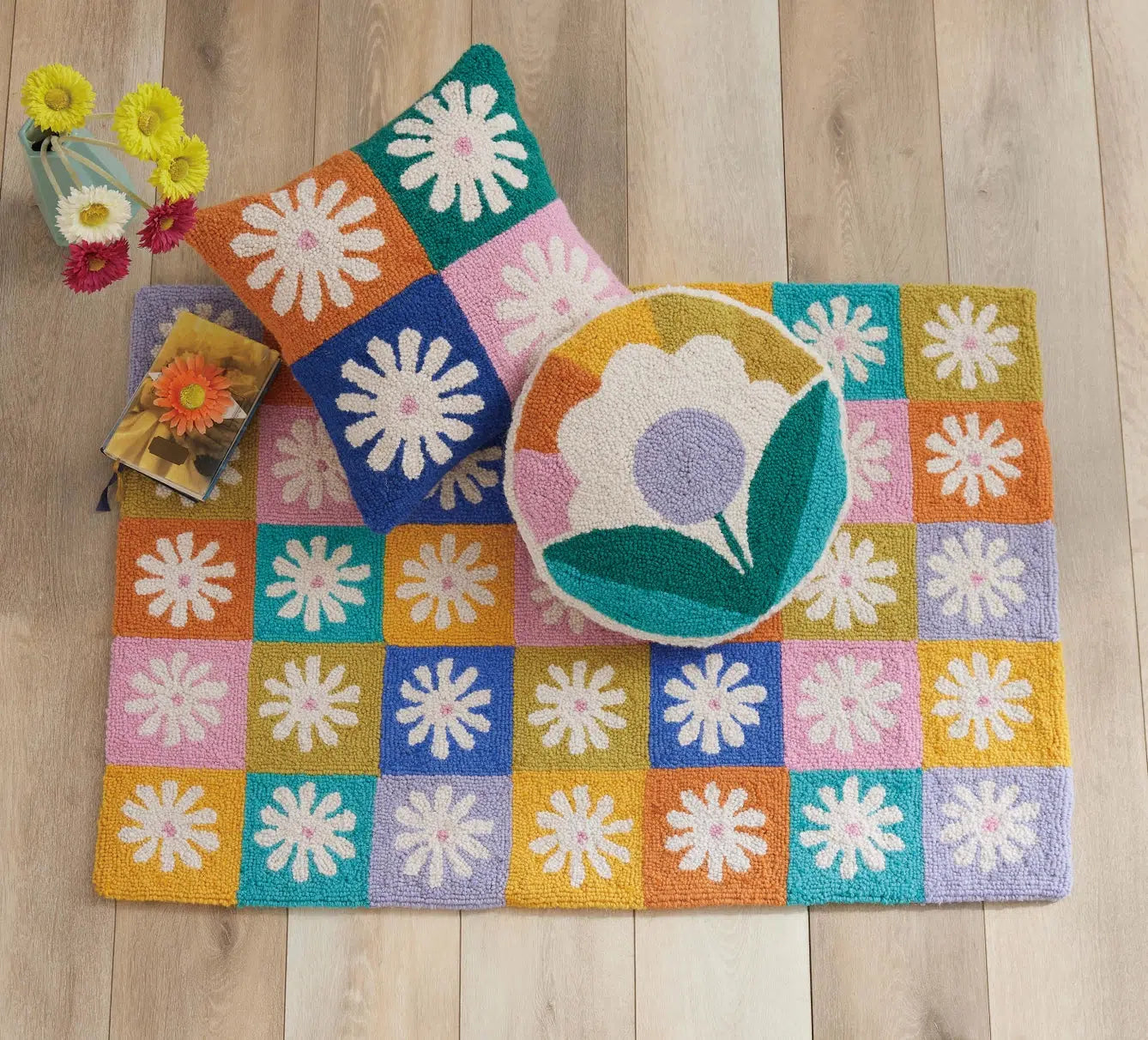 Wool Hook Cushion | Sunflower - Merino & Me