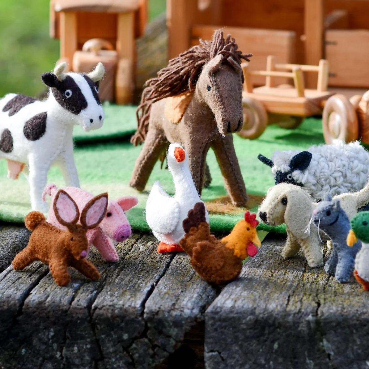 Felt Farm Animals Toy Set - Stina's Style