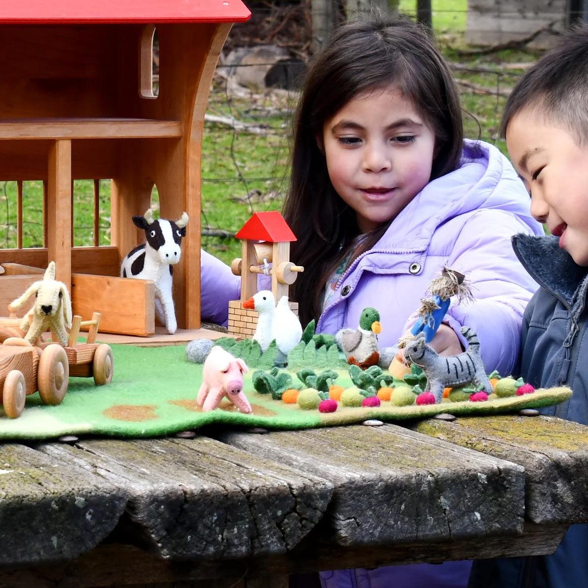 Felt Farm Animals Toy Set - Stina's Style