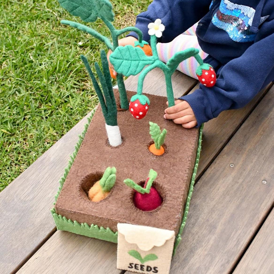 Grow Your Own Garden | Felt Planter Box with Sprouts and Vegetables