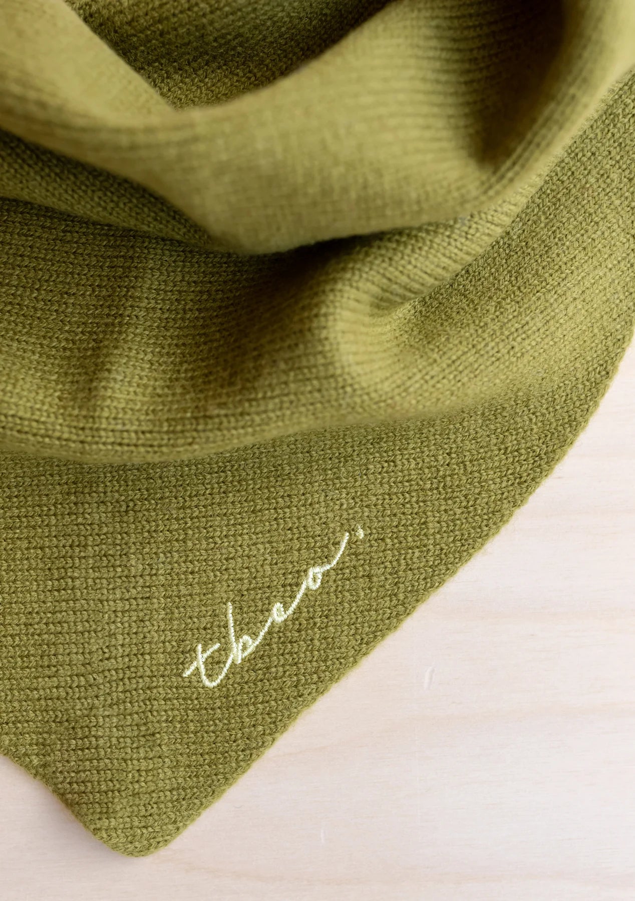 Small Merino Wool Triangle Scarf | Olive