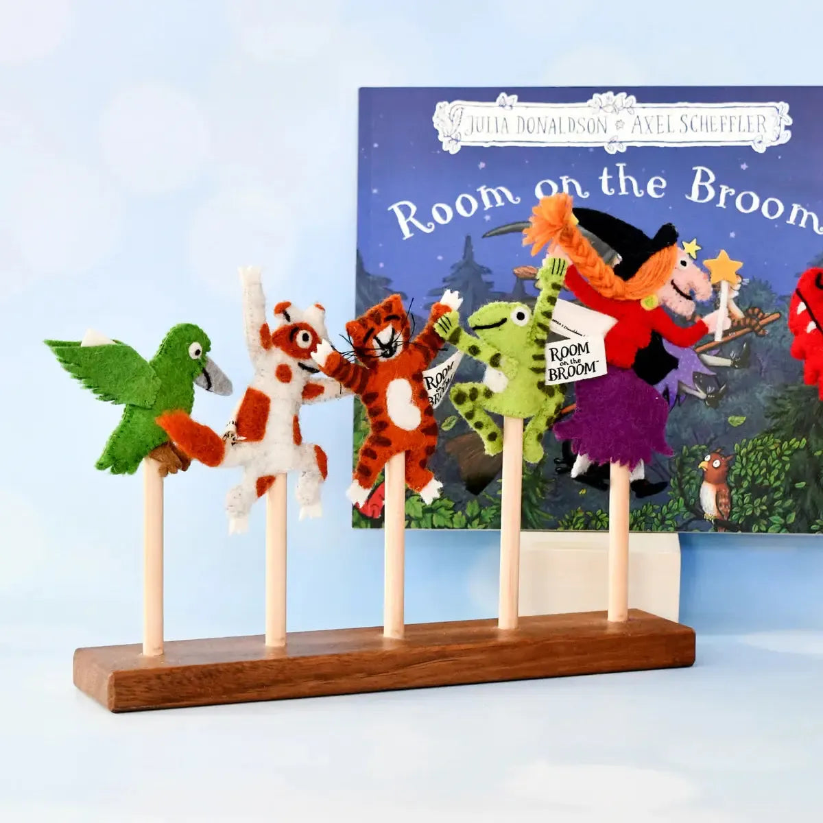 Finger Puppet Set | Room on the Broom