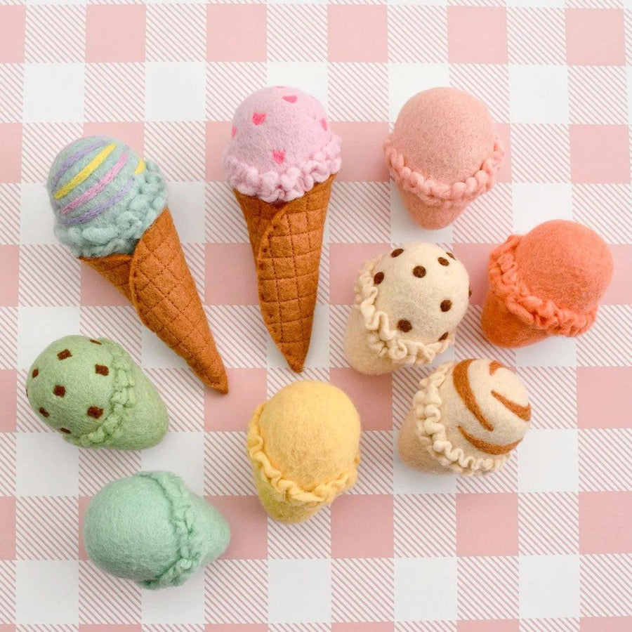 Felt Ice Cream Set | Waffle Cones and 9 Ice Cream Scoops