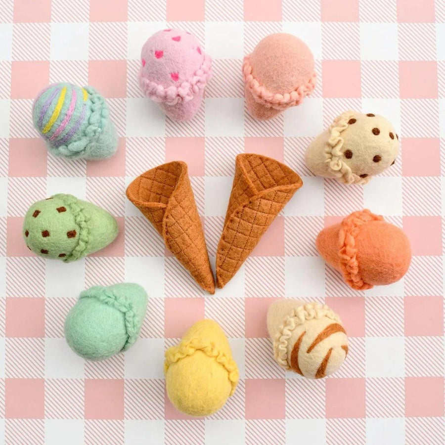 Felt Ice Cream Set | Waffle Cones and 9 Ice Cream Scoops