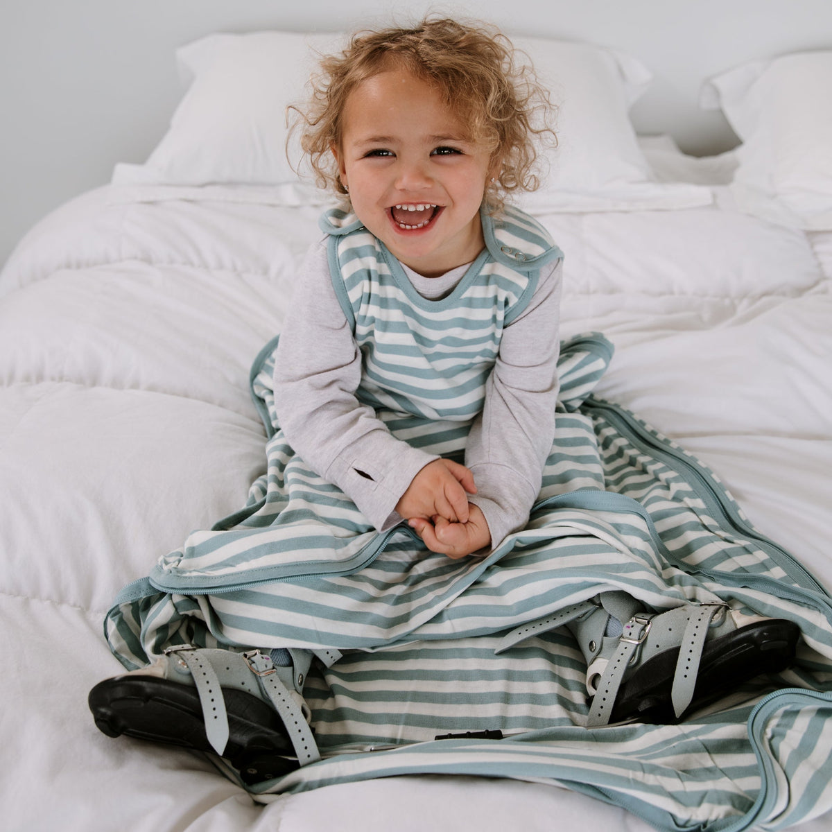 Hip Dysplasia Three Season Mid-Weight Sleep Sack | Tide Stripe