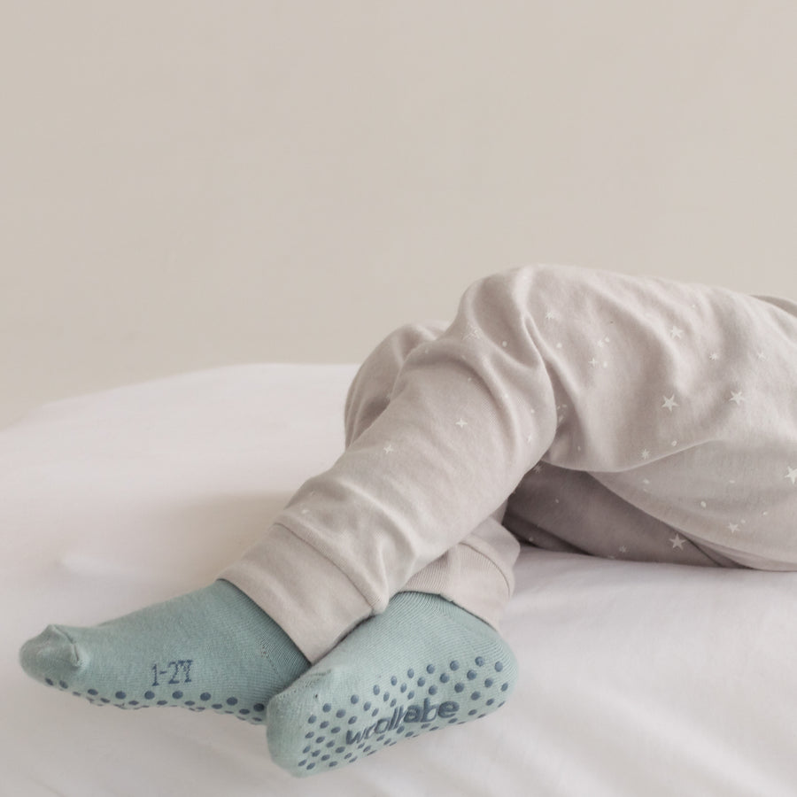 Grip Dot Sleepy Socks | Tide