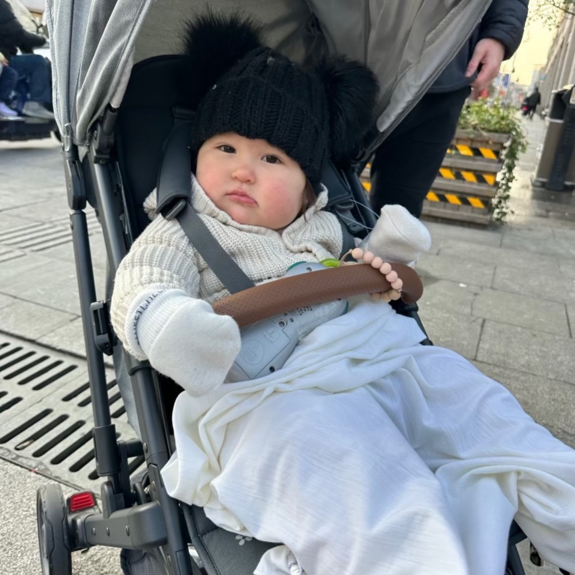 Mountain Mittens | Grey - Merino & Me